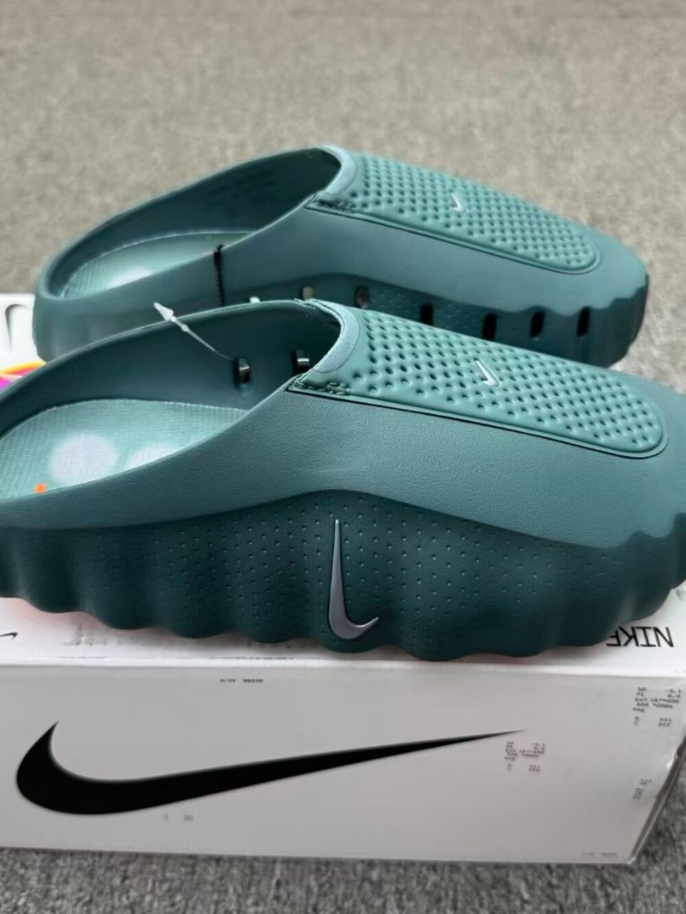 Nike Mind 001Teal Slip-On Clogs - Size US 9